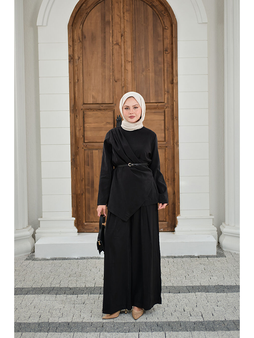 Kadın Yandan Dikişli Parça Detay Pantolonlu Takım Siyah