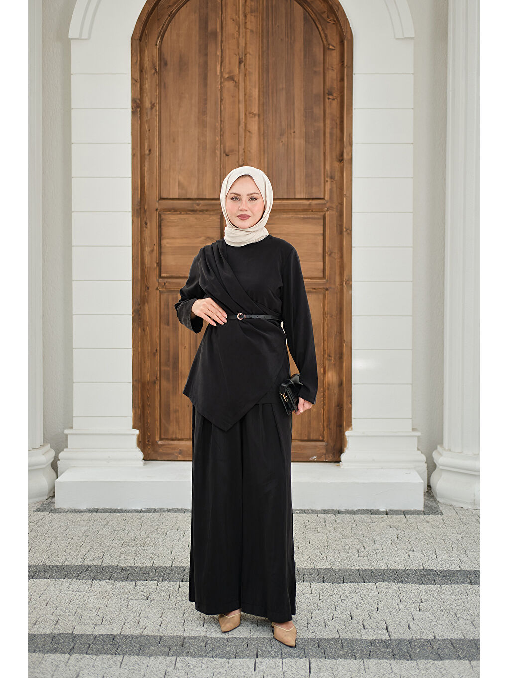 Kadın Yandan Dikişli Parça Detay Pantolonlu Takım Siyah-1