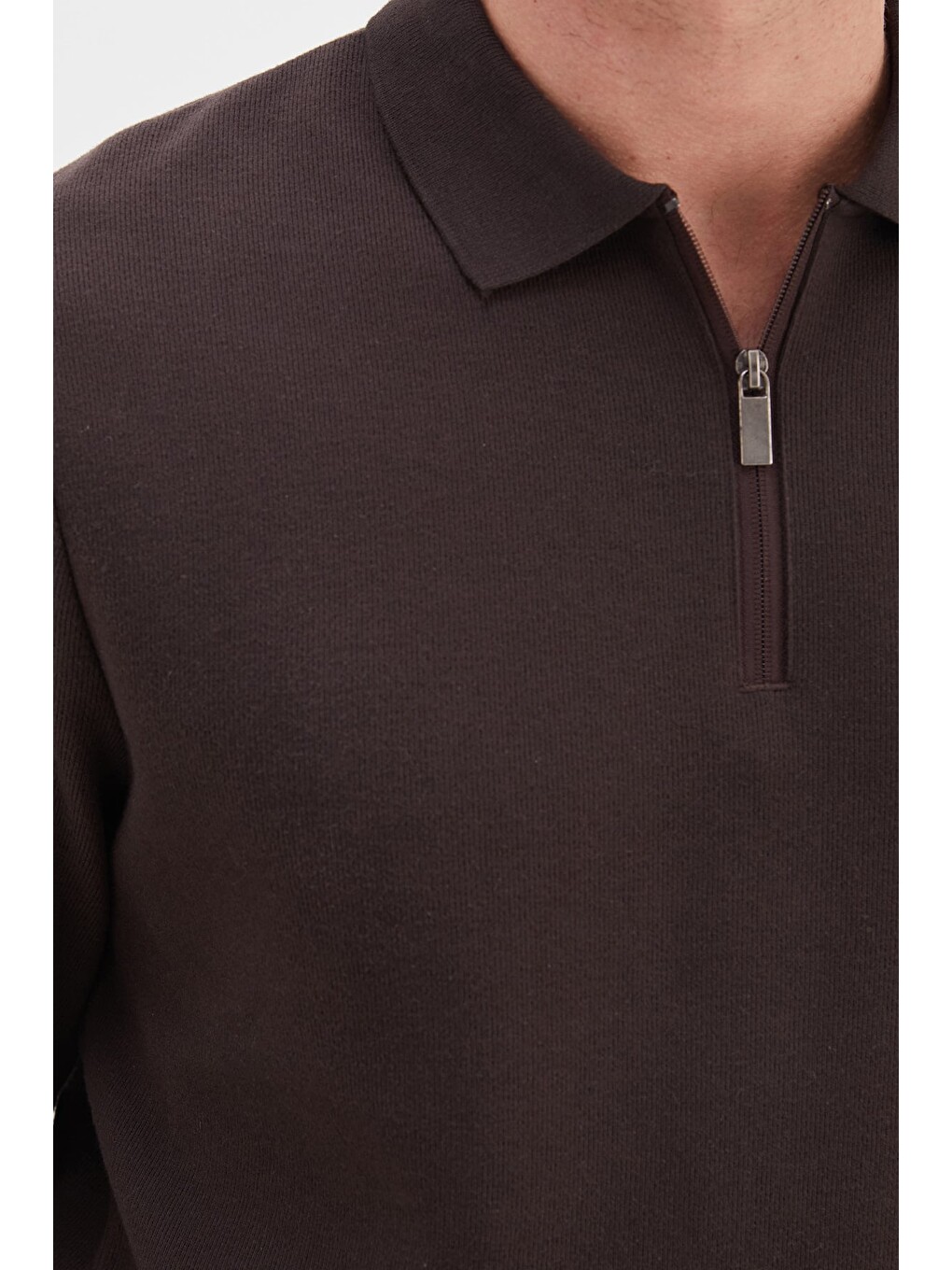 Kahverengi Fitilli Polo Yaka Yarım Fermuarlı Selanik Örme Sweatshirt-3