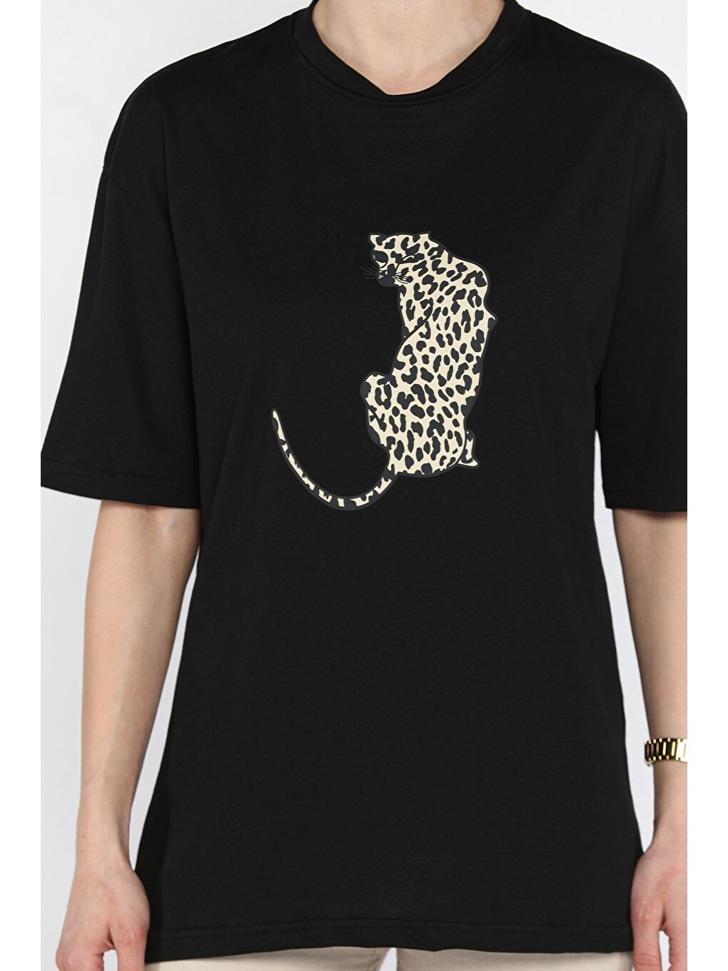 Siyah Kadın Bisiklet Yaka Ön Baskılı Tişört-3