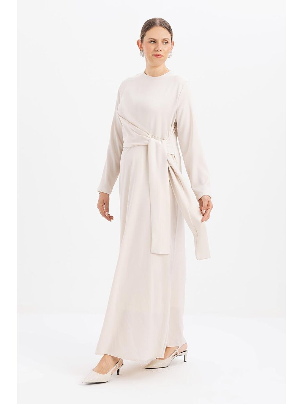 Bej Kemik-Kuşaklı Saten Elbise