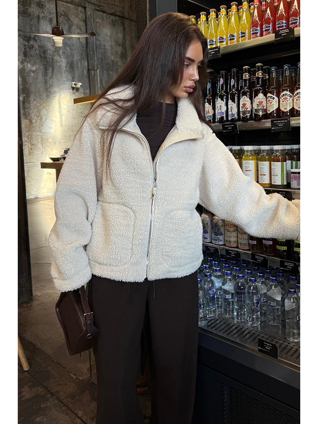 Bej Cepli Kadın Pelüş Mont Mg2530-2