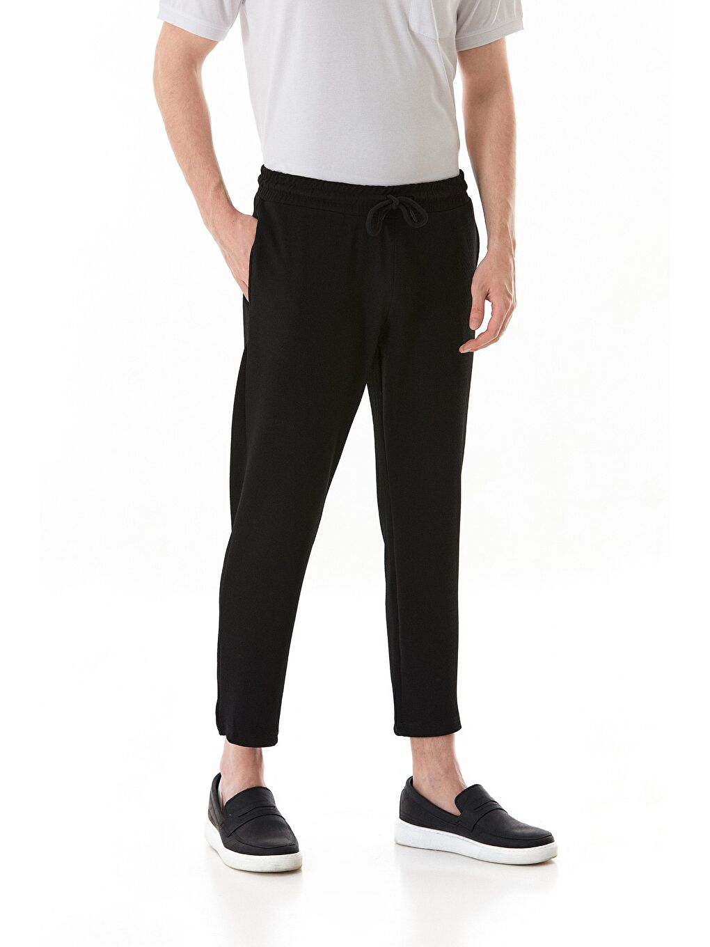 Siyah Waffle Kumaş Beli Lastikli Pantolon-1