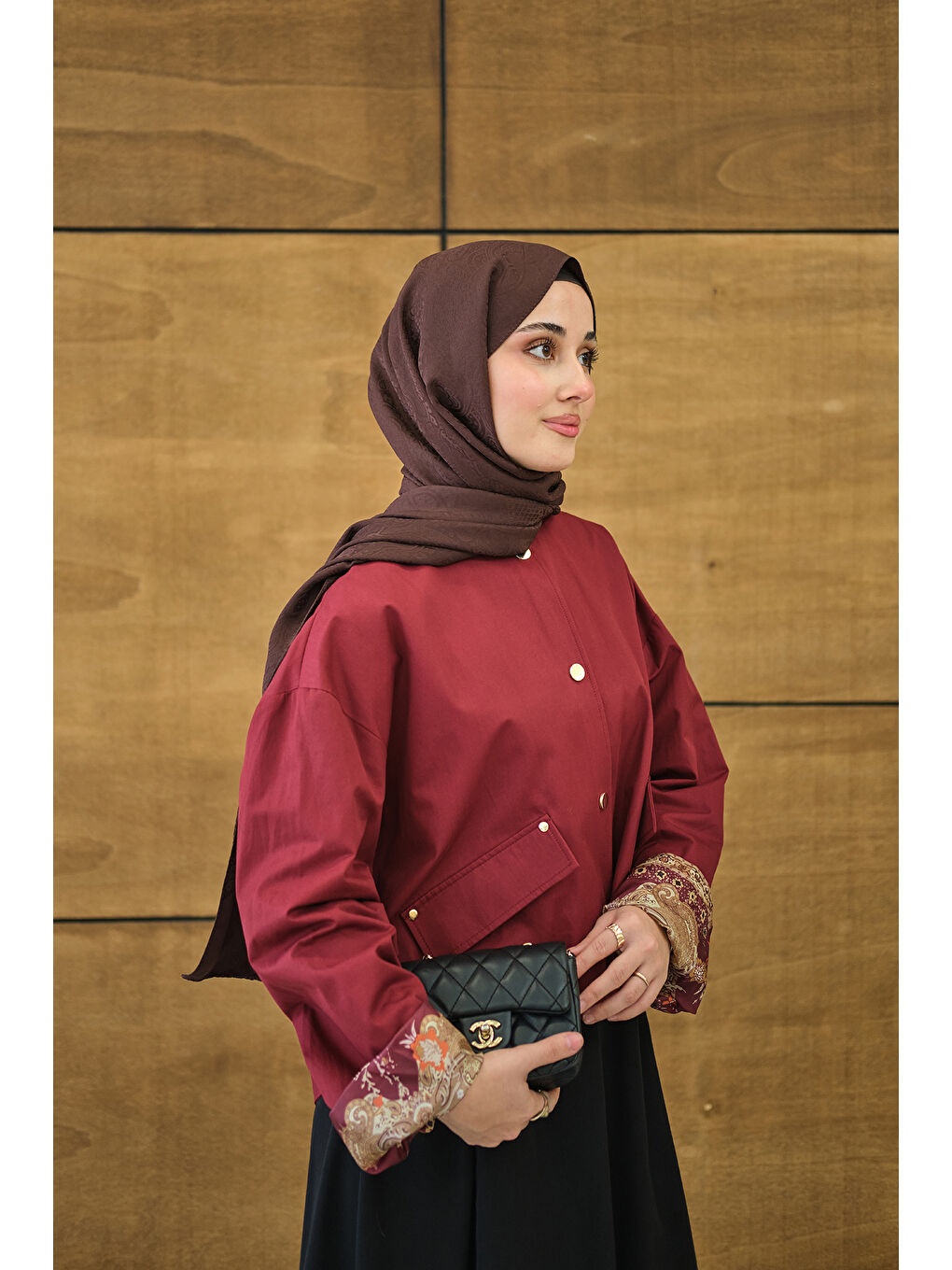 Kadın Bisiklet Yaka Astarı Desenli Çıtçıtlı Regular Gabardin Kısa Trenç Bordo-2