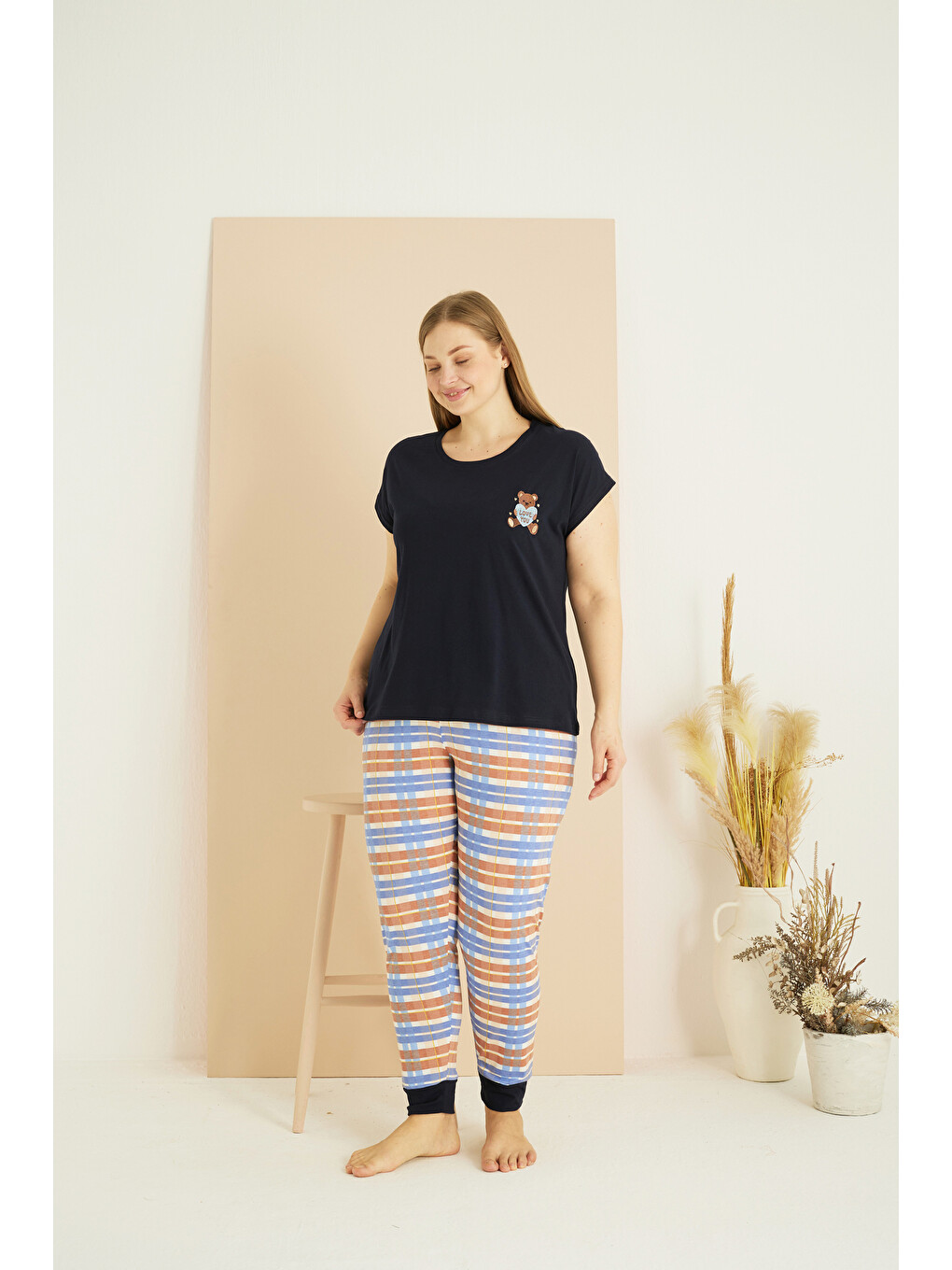 Siyah Desenli Curve Büyük Beden Battal Boy Pamuklu Pijama Takım25103751-1