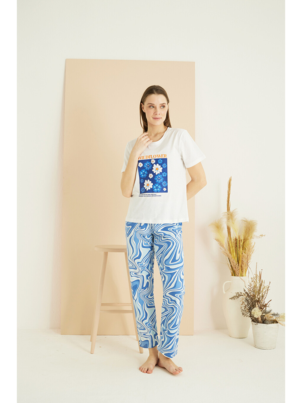 Ekru Desenli Pamuklu Bisiklet Yaka Örme Pijama Takım25103246-1