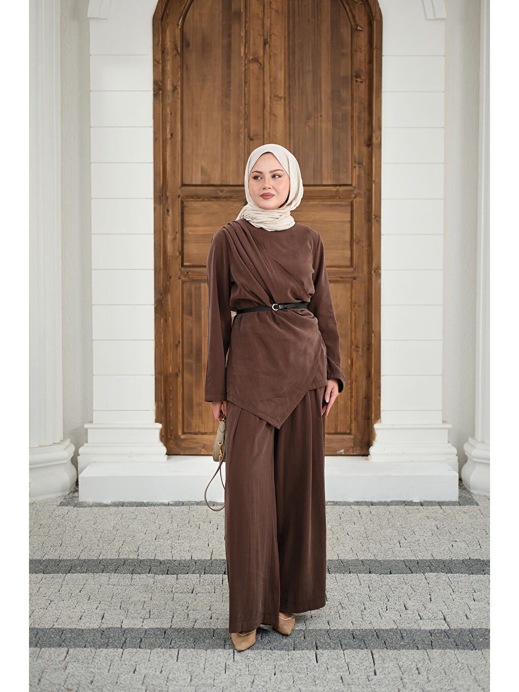 Kadın Yandan Dikişli Parça Detay Pantolonlu Takım Kahverengi-3