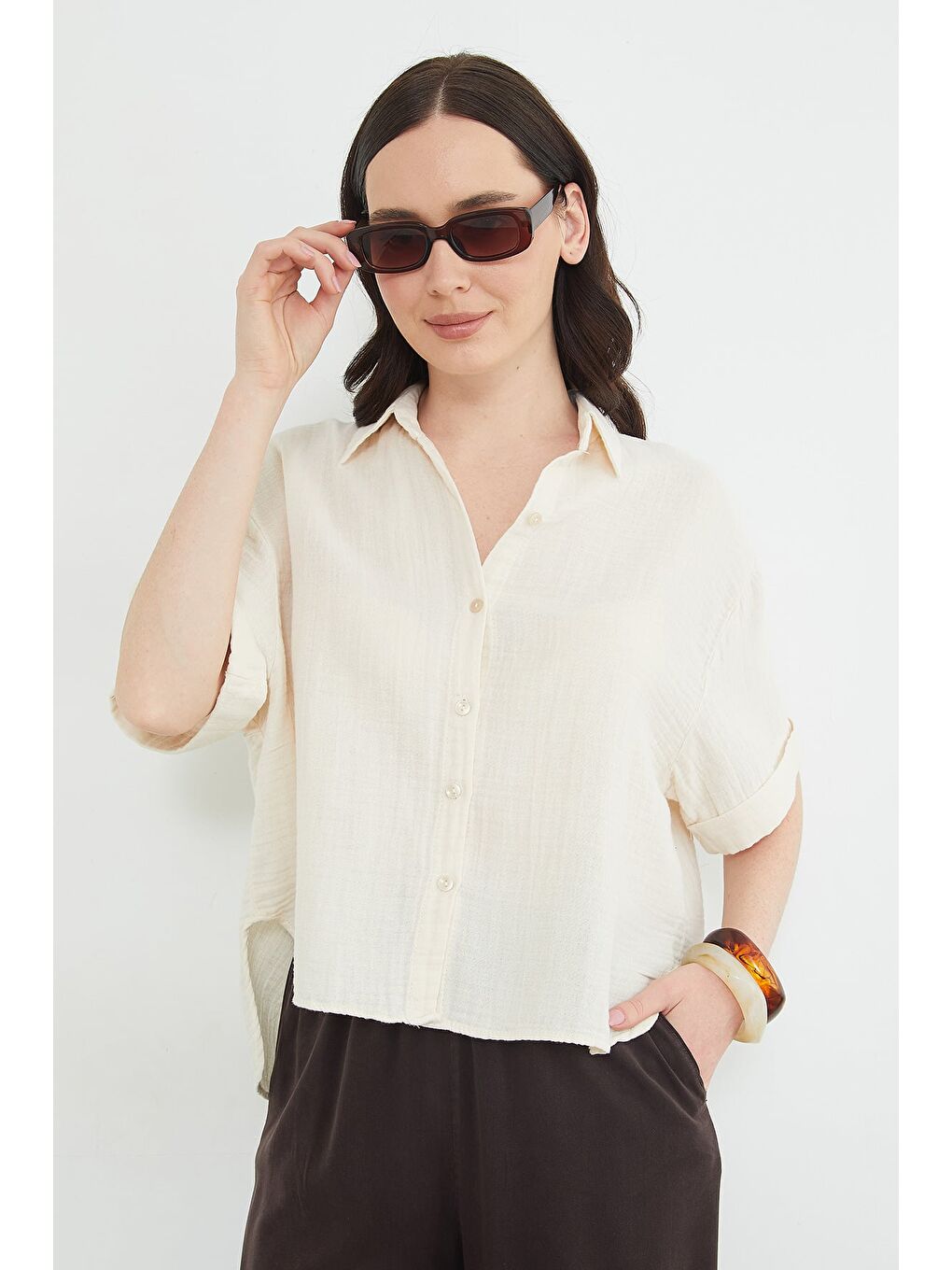 Bej Basic Kolu Katlı Müslin Kumaş Salaş Gömlek