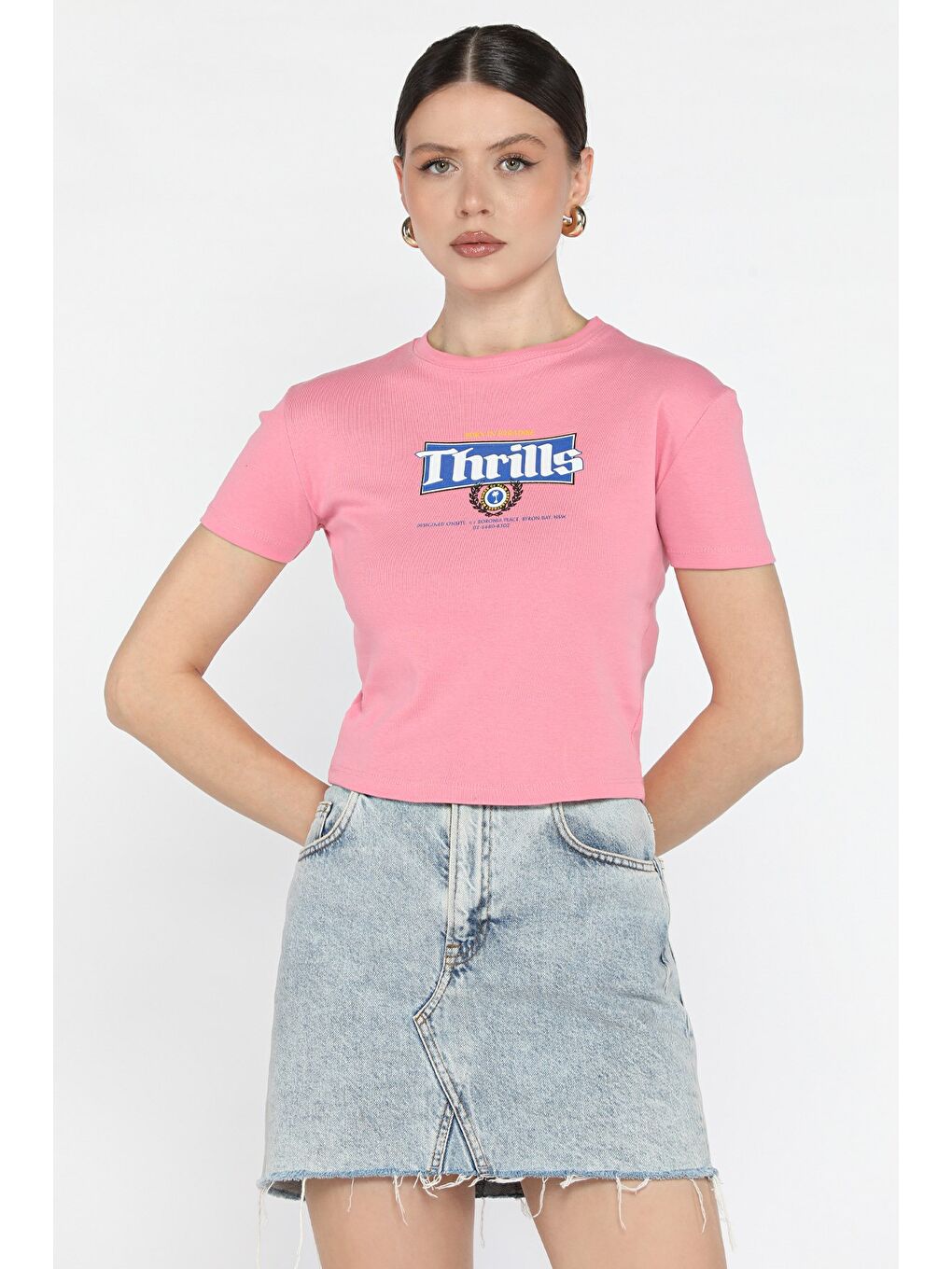 Pembe Bisiklet Yaka Baskılı Kadın Tişört-1