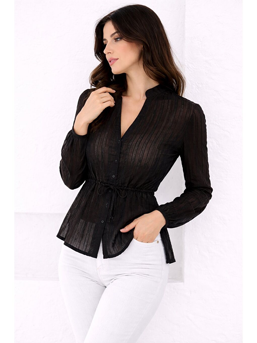 Hakim Yaka V Düğmeli Bluz Siyah-1