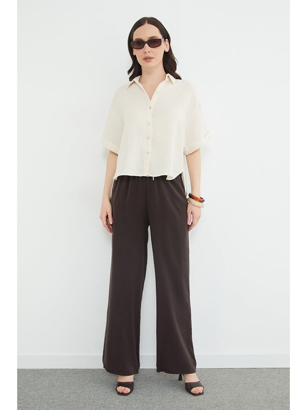 Bej Basic Kolu Katlı Müslin Kumaş Salaş Gömlek-3