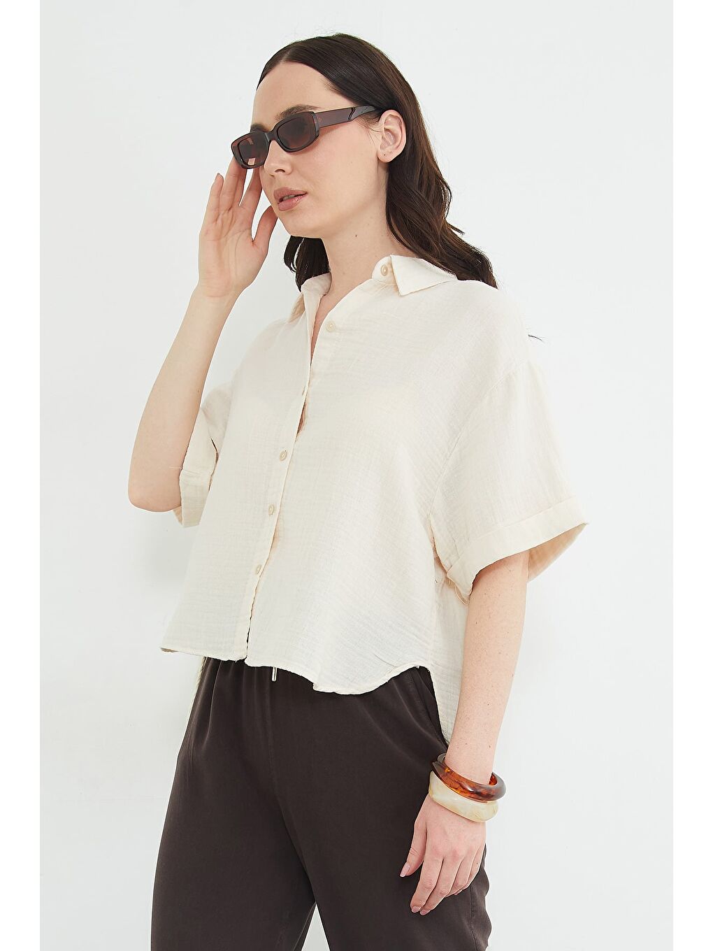 Bej Basic Kolu Katlı Müslin Kumaş Salaş Gömlek-4