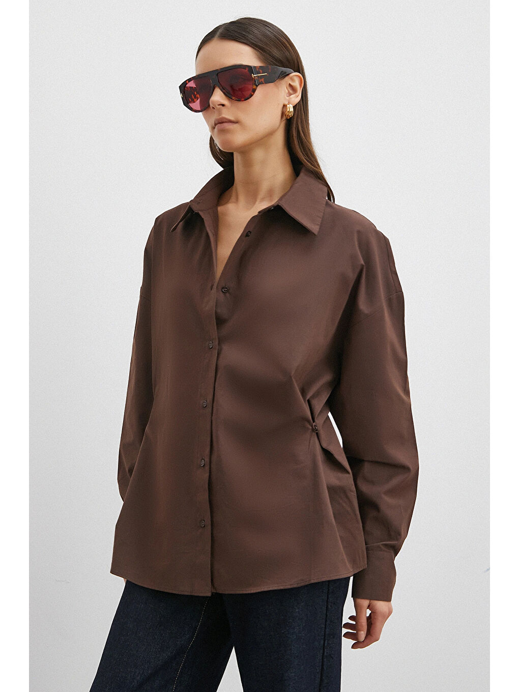 Karışık Düğme Detaylı Pamuklu Gömlek Kahve-2