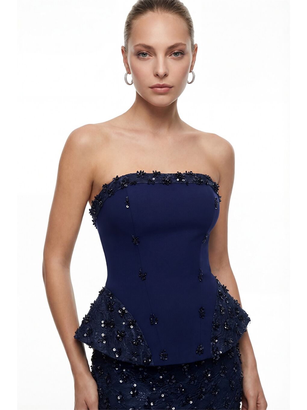 Kadın Lacivert Dar Kalıp Straplez Yaka Payetli Uzun Abiye Elbise-2