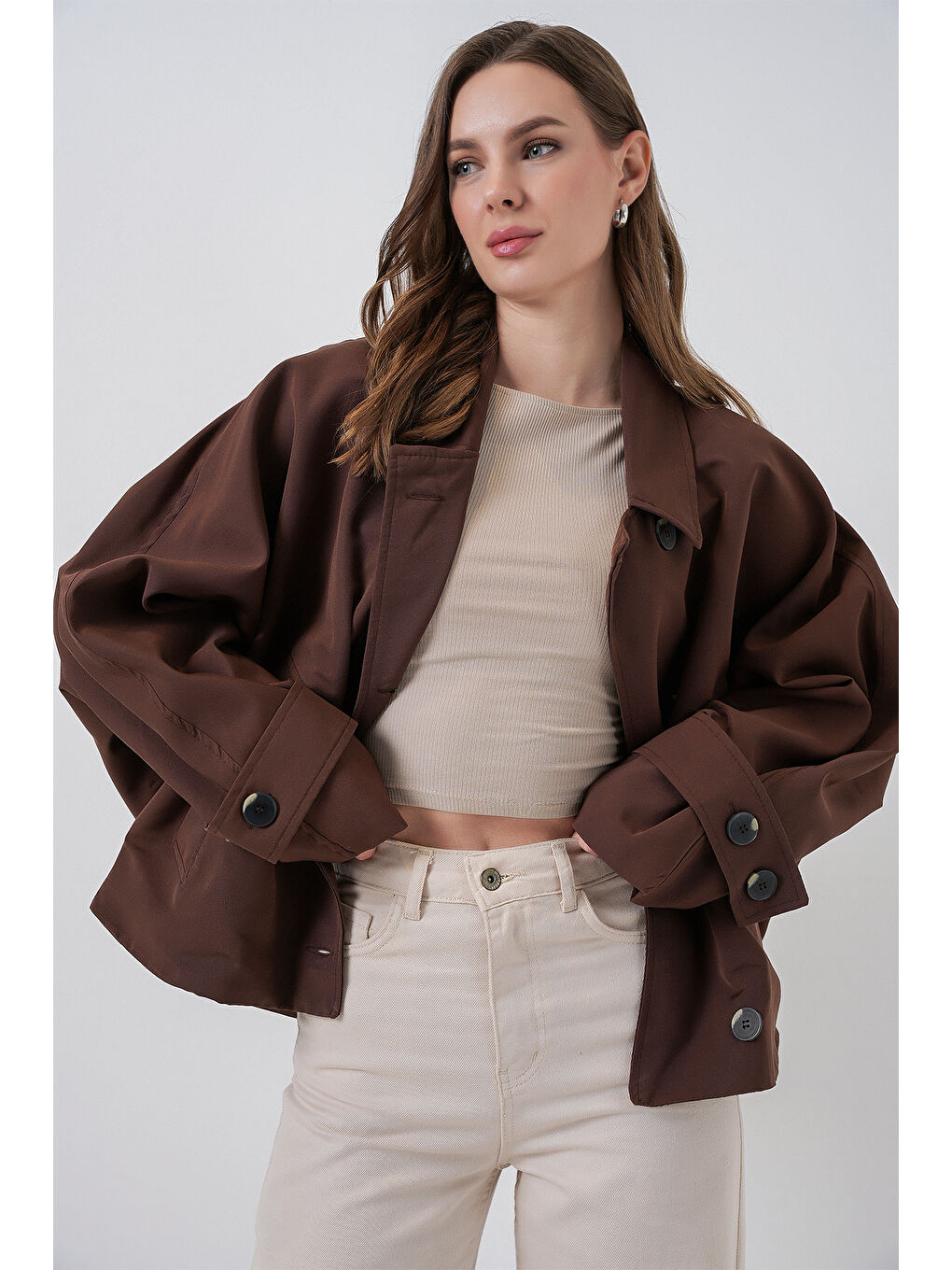 Kadın Oversize Kısa Trençkot 5977 - Kahverengi-2