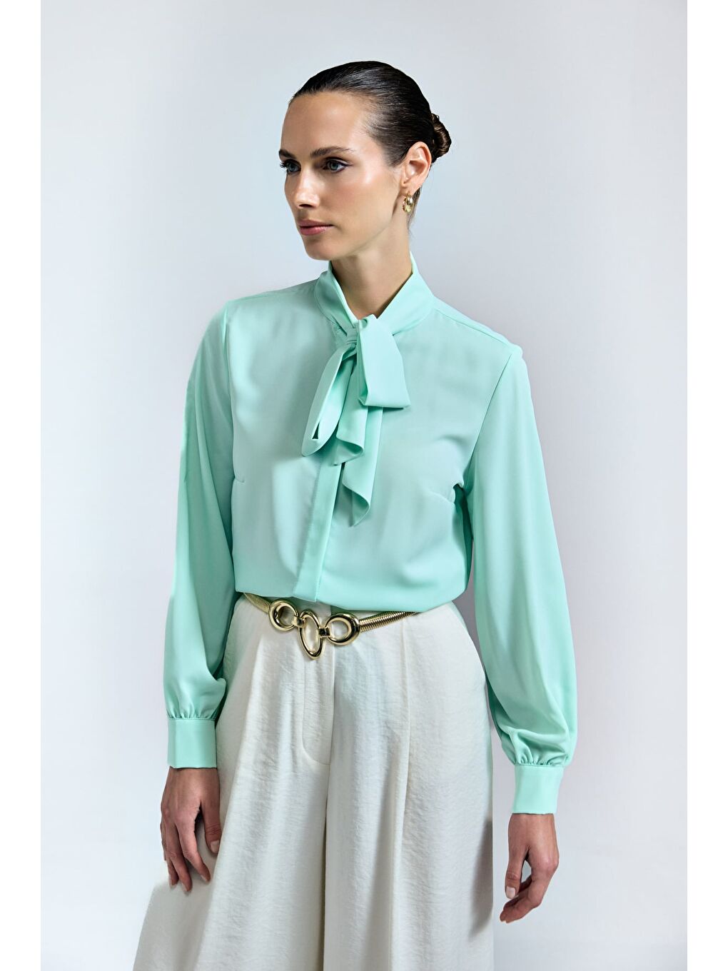Yeşil Yakası Bağlamalı Düz Gömlek - Mint-2