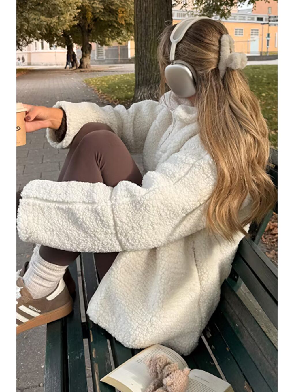 Bej Çift Fermuarlı Kadın Pelüş Mont Mg2556-2