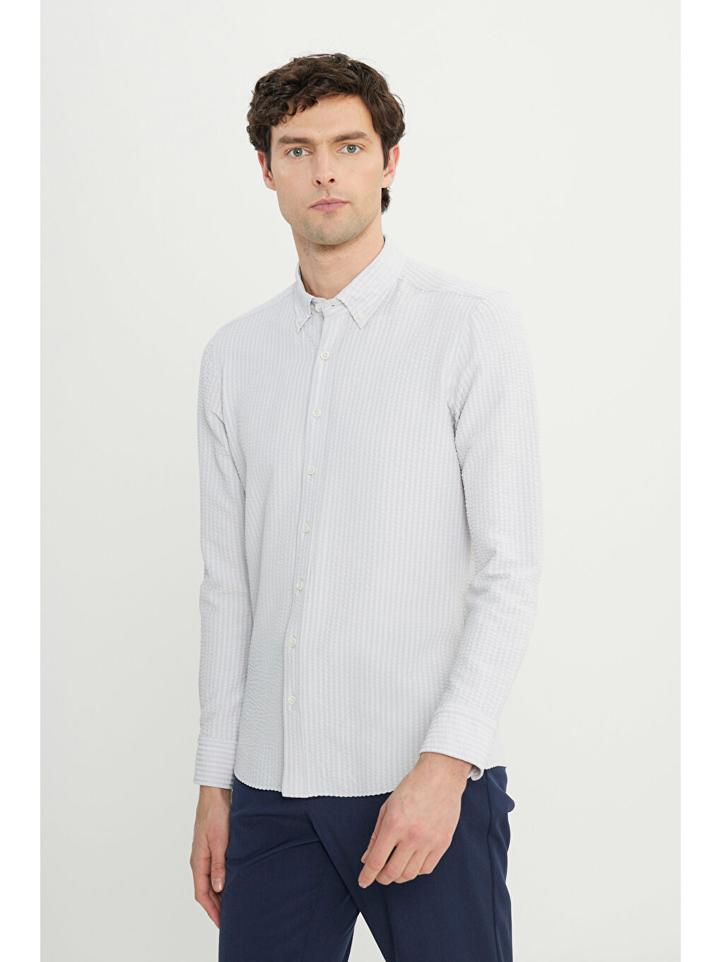 Bej Erkek Taş Slim Fit Dar Kesim Düğmeli Yaka Armürlü Gofre Desenli Gömlek-2