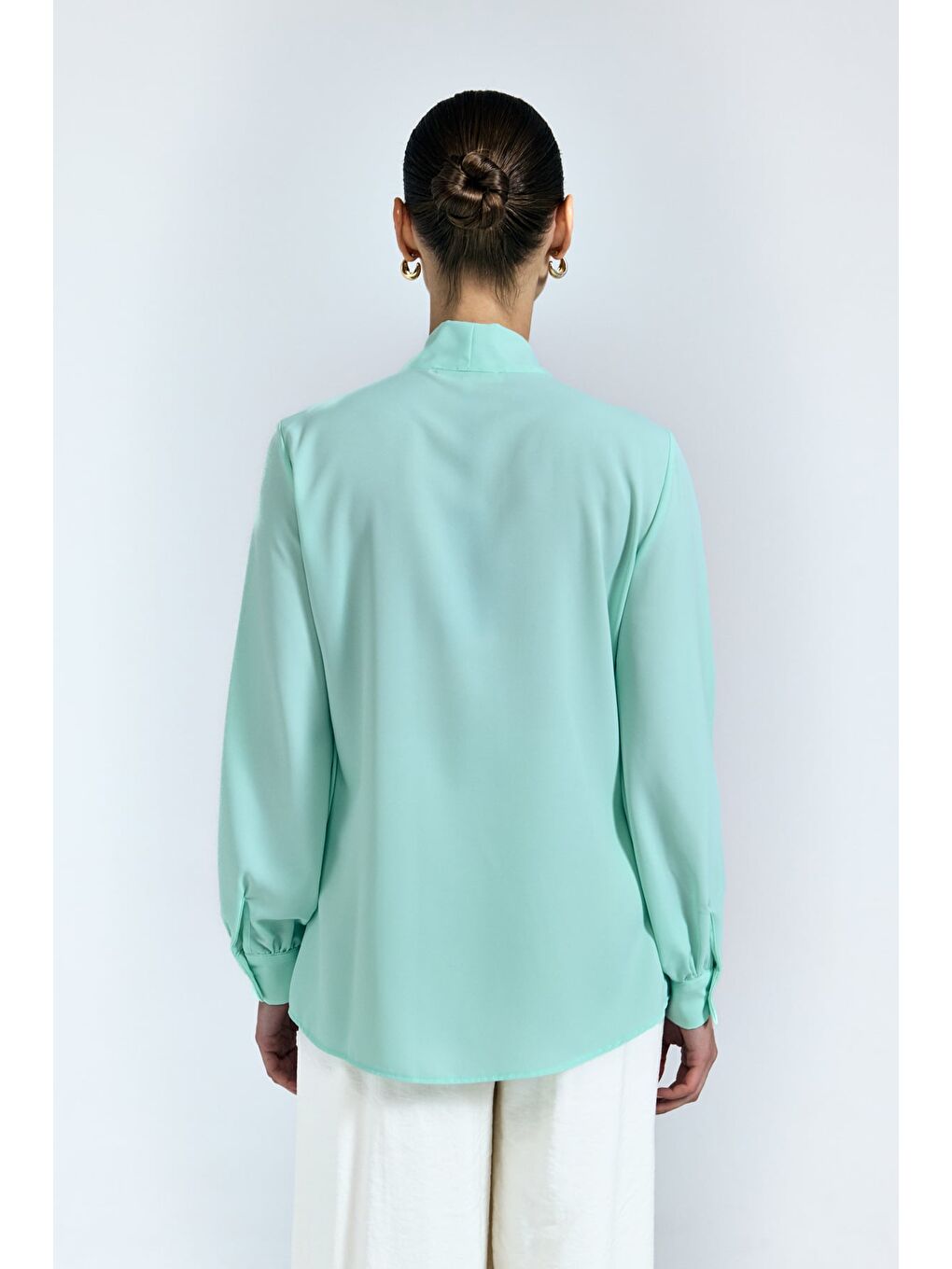 Yeşil Yakası Bağlamalı Düz Gömlek - Mint-6