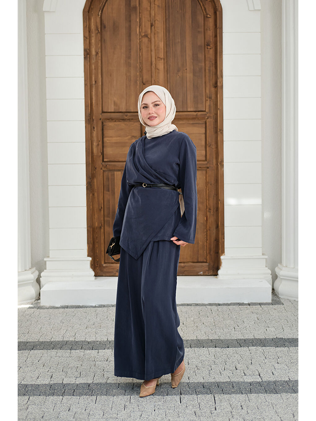 Kadın Yandan Dikişli Parça Detay Pantolonlu Takım Lacivert-3