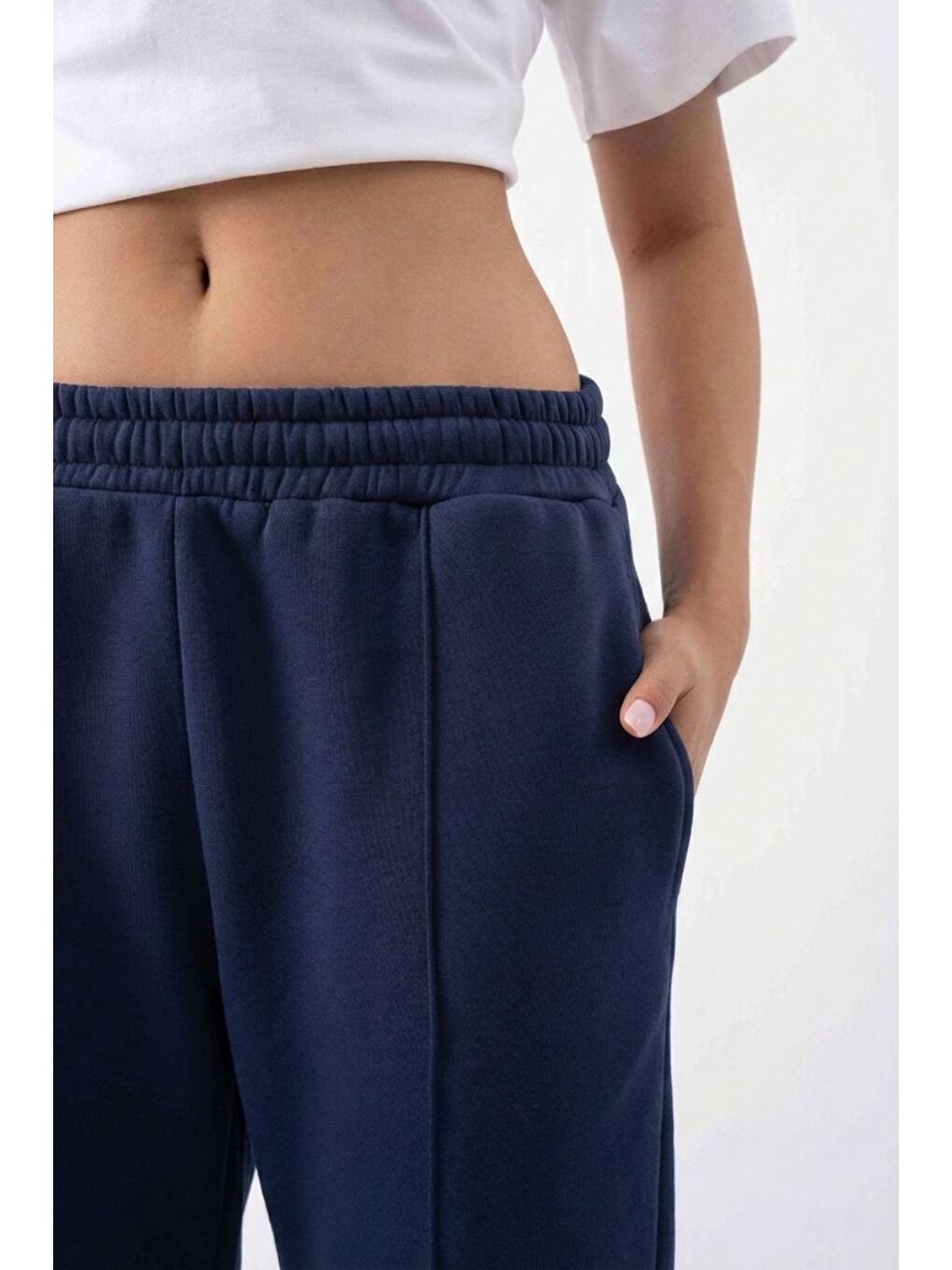 Kadın Chill Bol Paça Lacivert Eşofman Alt-4