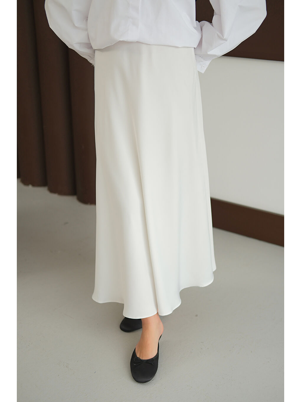Kadın Saten Etek Beyaz-1