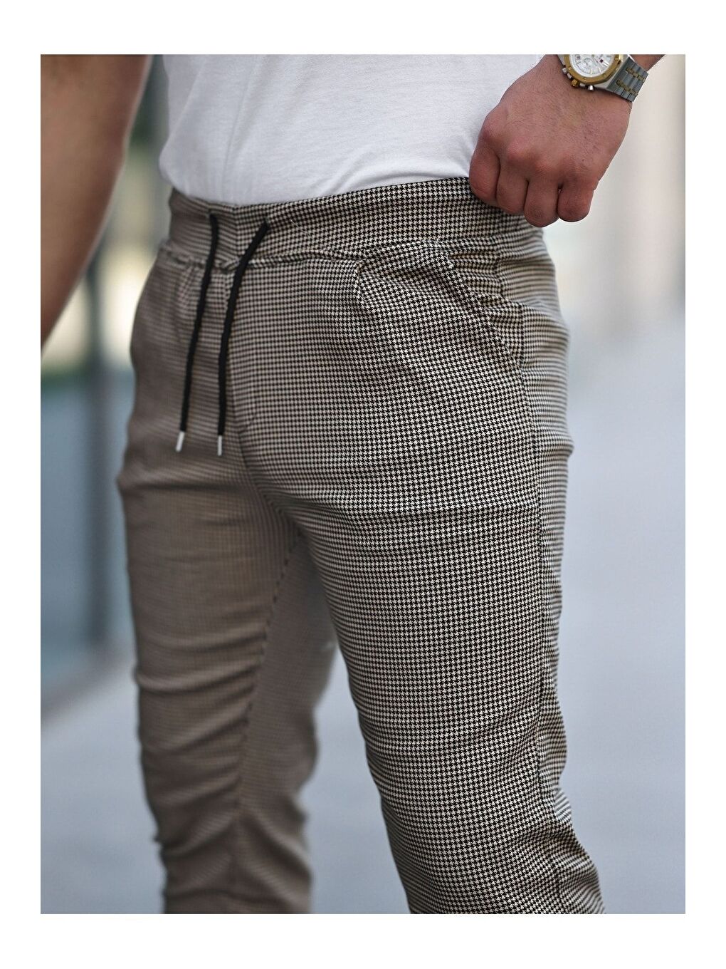 Kahverengi Paça Lastikli Ekoseli Pantolon-2