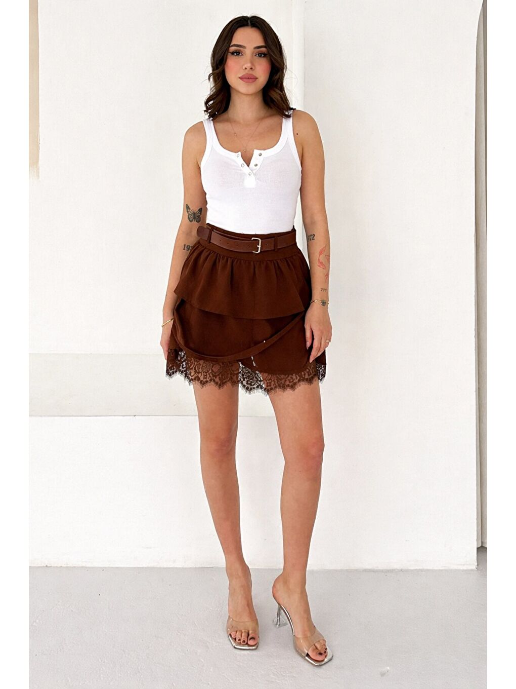Kahverengi Kat Kat Dantel Detaylı Şort Etek-1