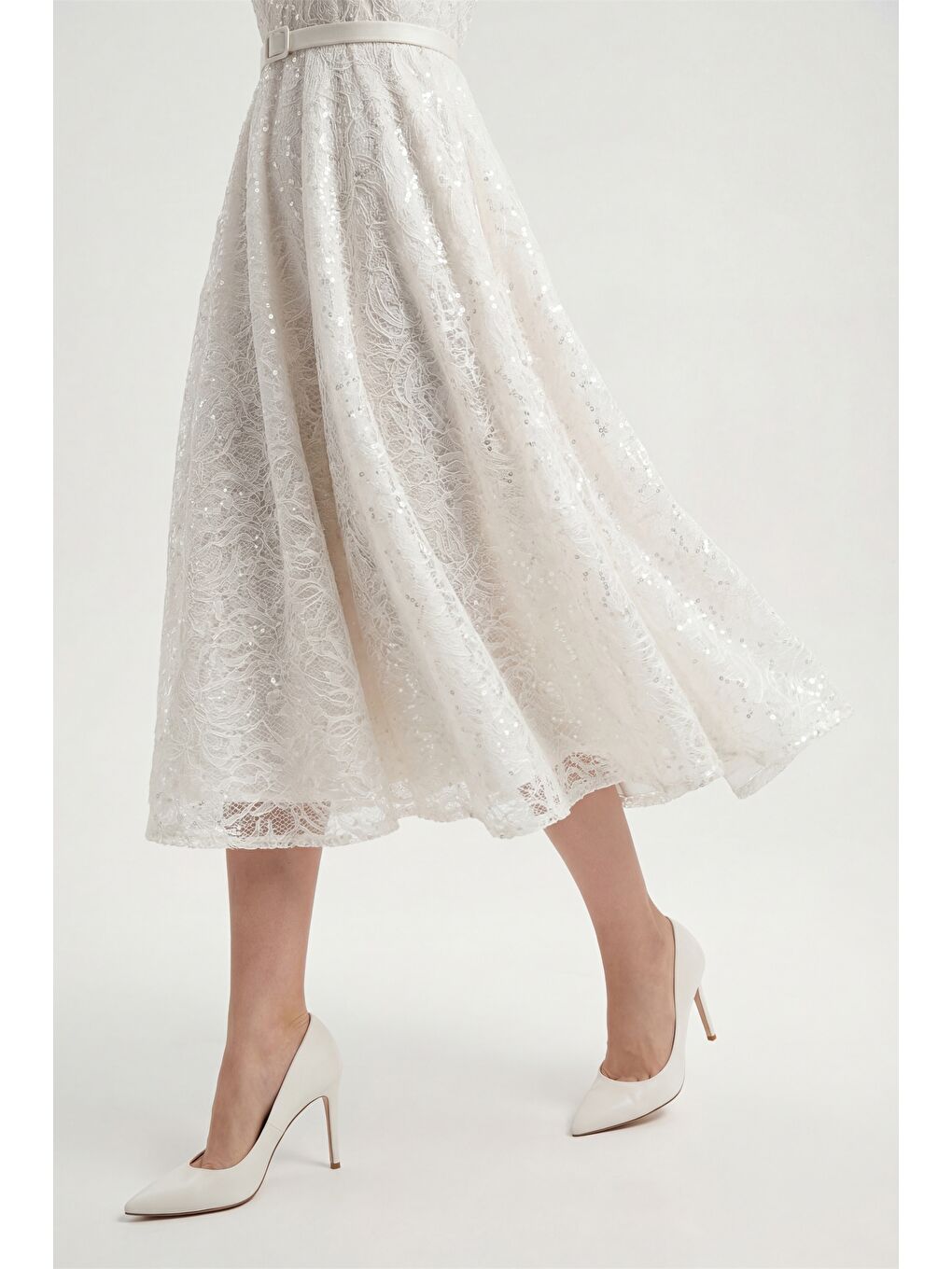 Kadın Beyaz Balon Kol Kemerli Söz Nişan Nikah Abiye Elbise-3