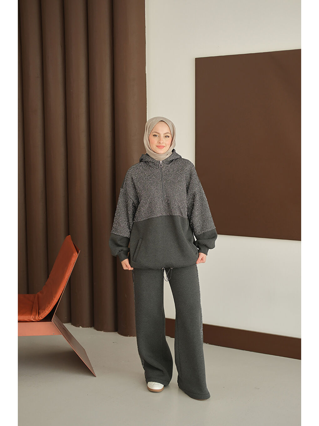 Gri Kadın Sweatı Pullu Takım Füme-3