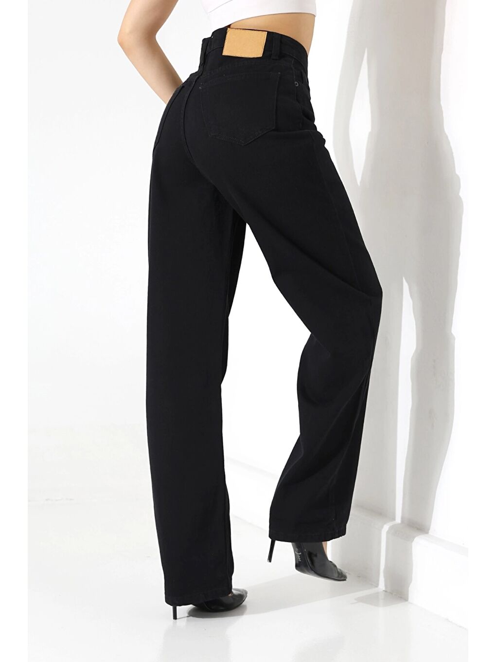 Yüksek Bel Düz Paça Siyah Pantolon-3