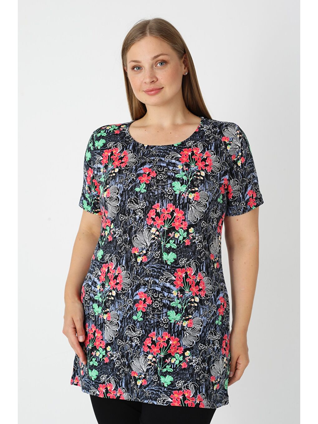 Karışık Haki Desenli Kısa Kollu Kadın Büyük Beden Pamuklu T-shirt-1