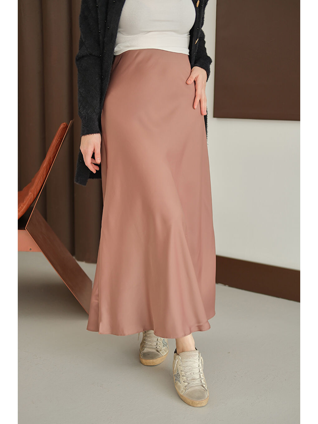 Kahverengi Kadın Saten Etek Açık Vizon-3