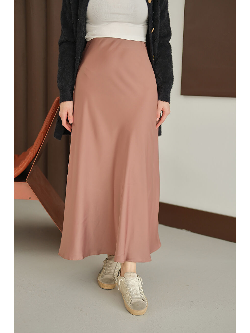 Kahverengi Kadın Saten Etek Açık Vizon-4