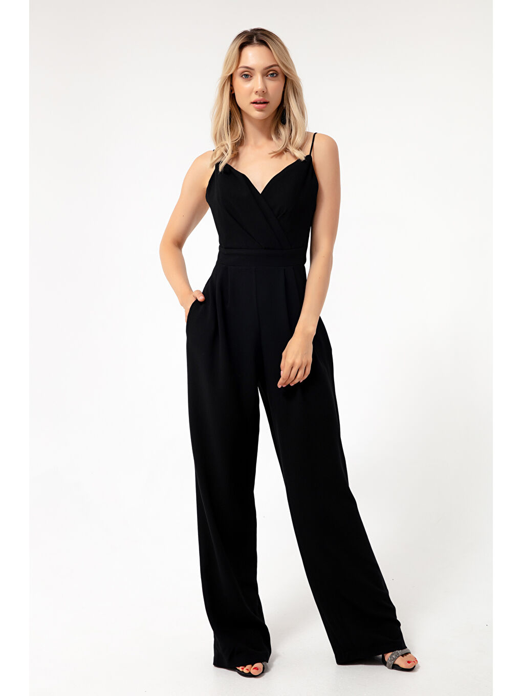 Kadın Siyah Kruvaze Yaka İnce Askılı Abiye Tulum-2