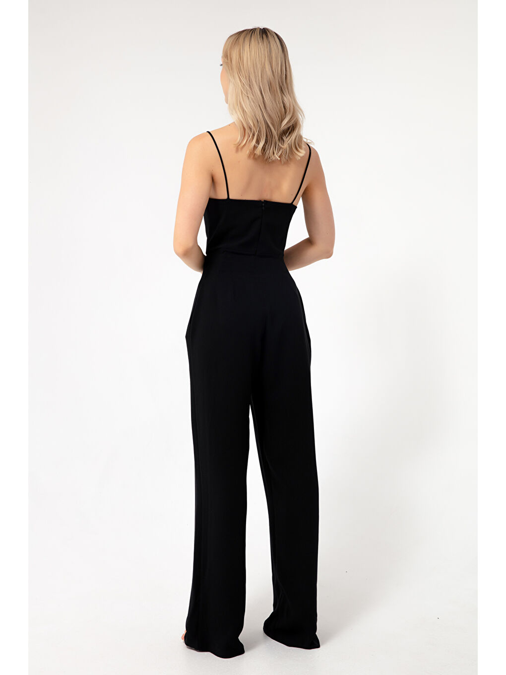 Kadın Siyah Kruvaze Yaka İnce Askılı Abiye Tulum-4