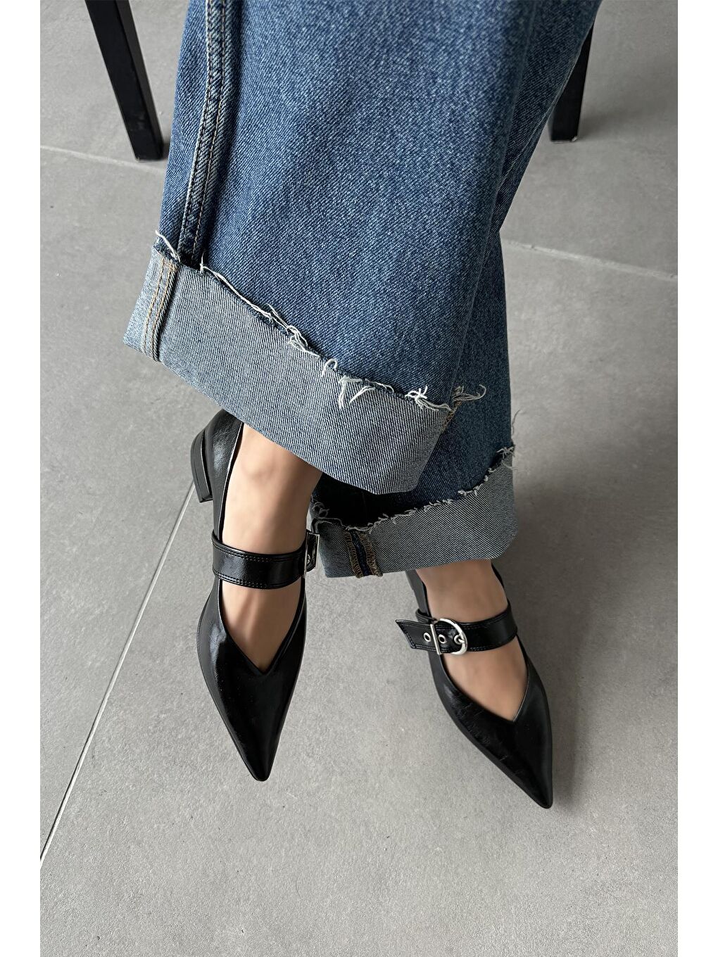 Pansy  Kadın Kemer Detay Kırışık Deri Babet Siyah-1