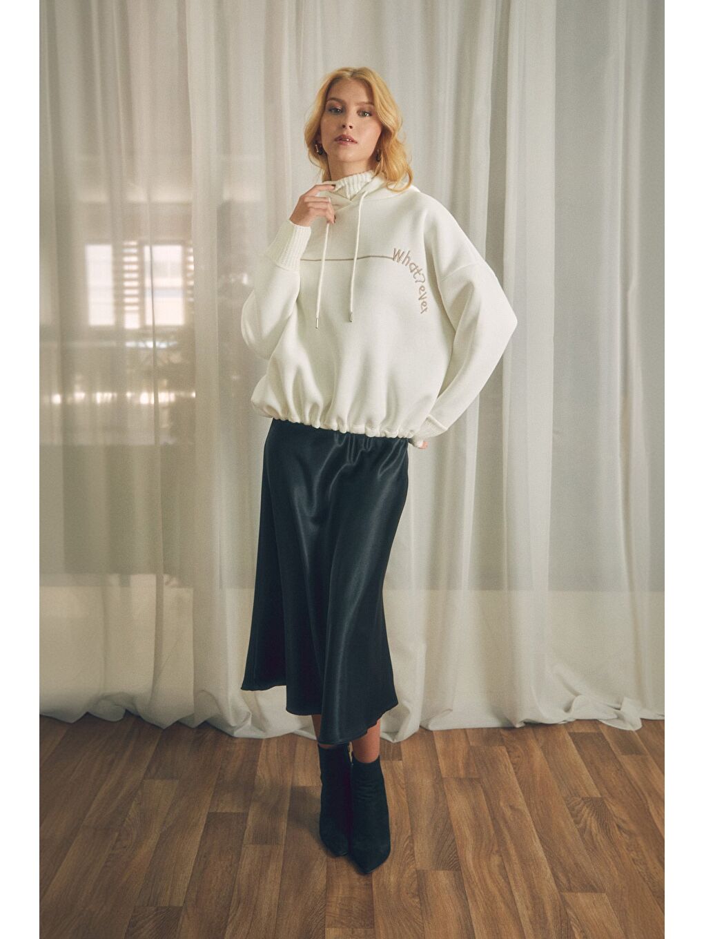 Fullamoda Ekru Yazı Nakışlı Triko Detaylı Oversize Sweatshirt - 1