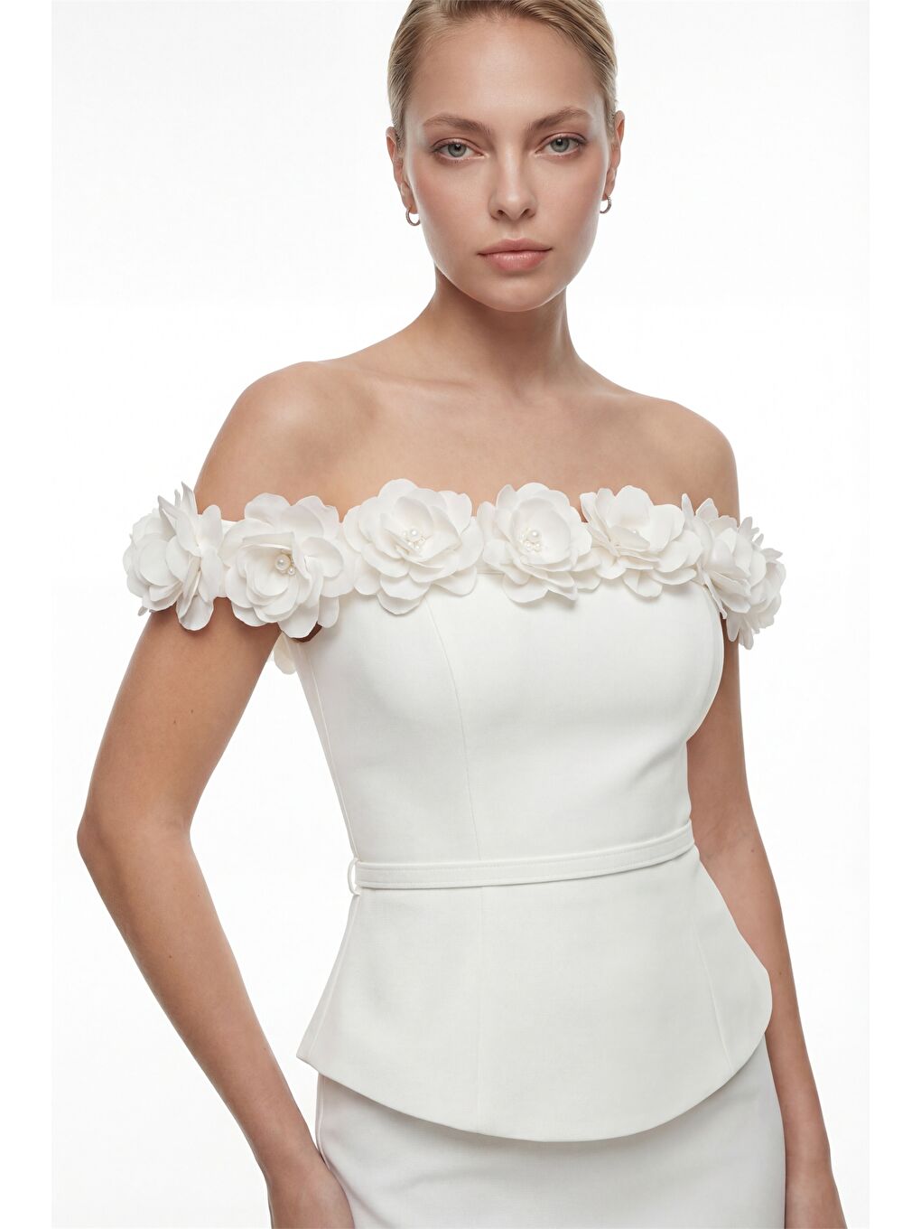 Kadın Beyaz Kayık Yaka Çiçek Detaylı Midi Söz Nişan Nikah Abiye Elbise-2