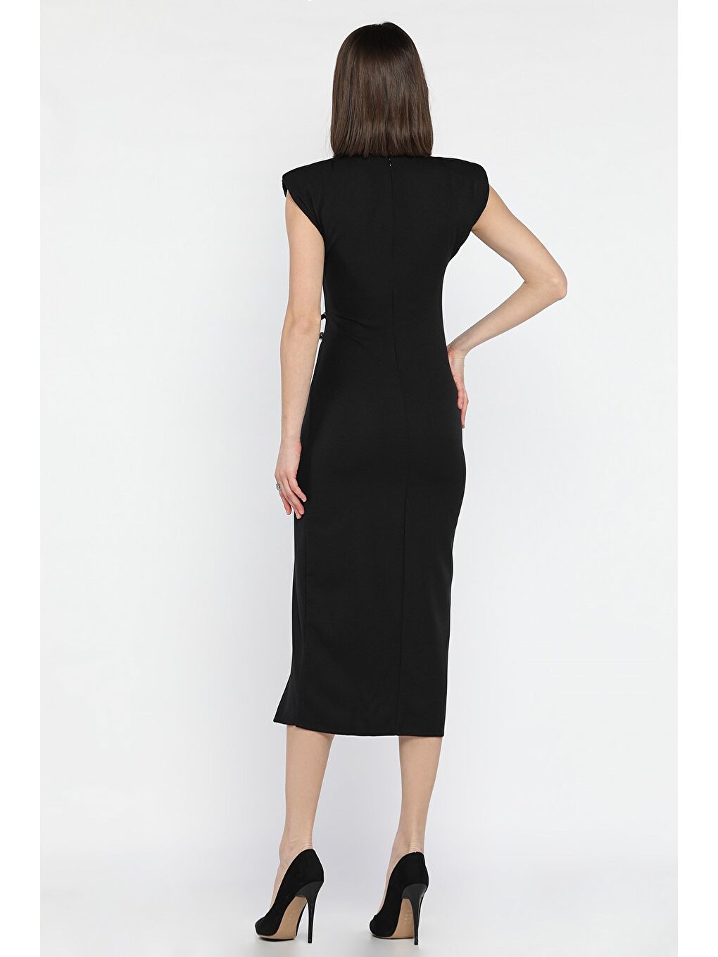 Siyah Bel Drapeli Vatkalı Yan Yırtmaçlı Elbise-2