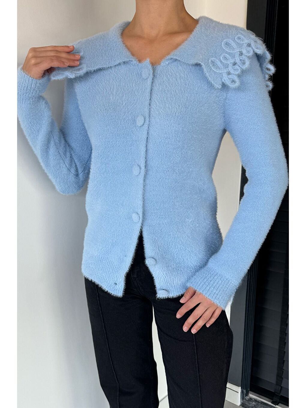 Mavi Kadın Yaka Detaylı Yumoş İplik Triko Ceket-2