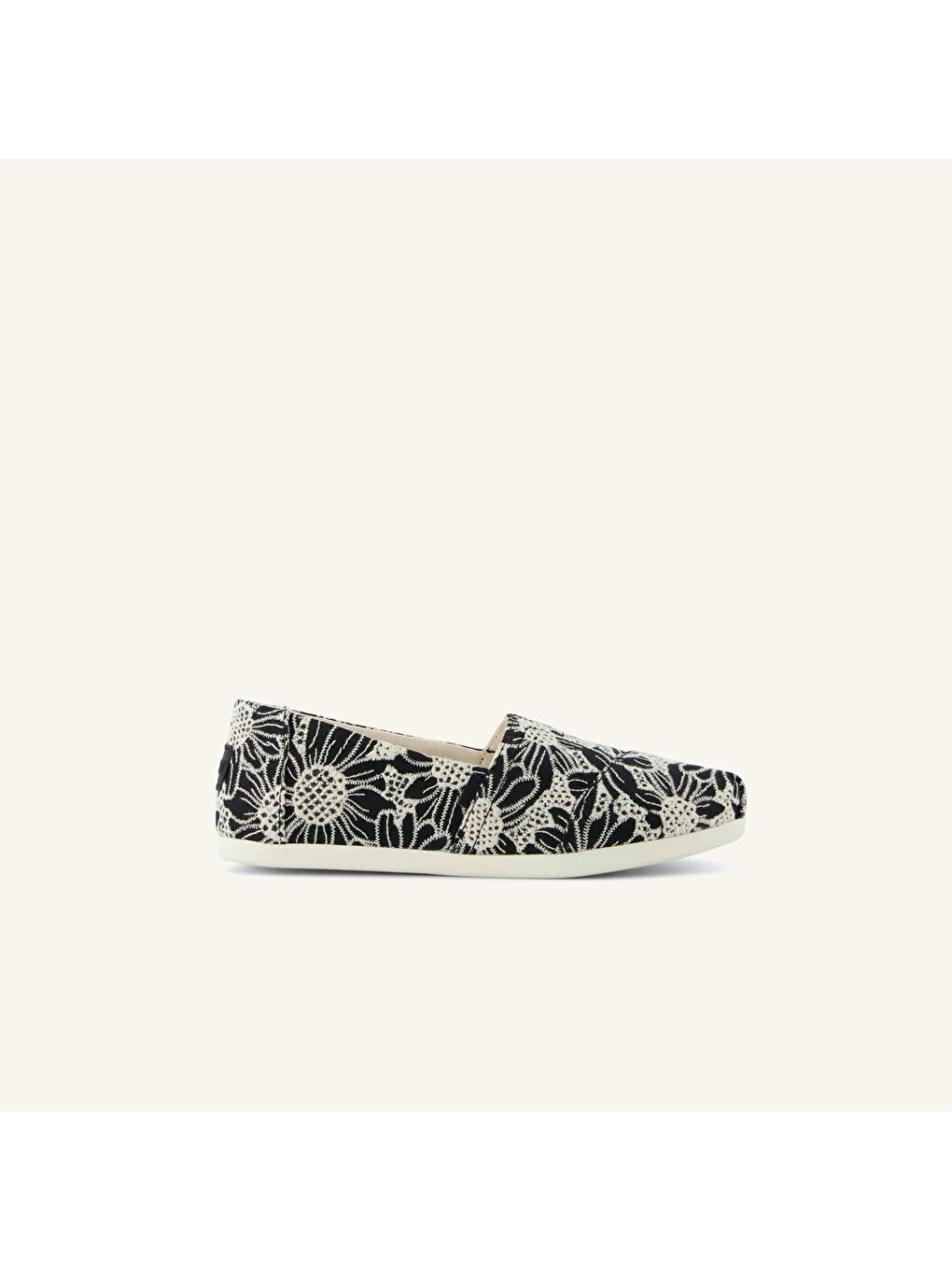 Siyah Kadın Espadril 10021888 10021932 Alpargata Classic Oversized Floral Eyelet