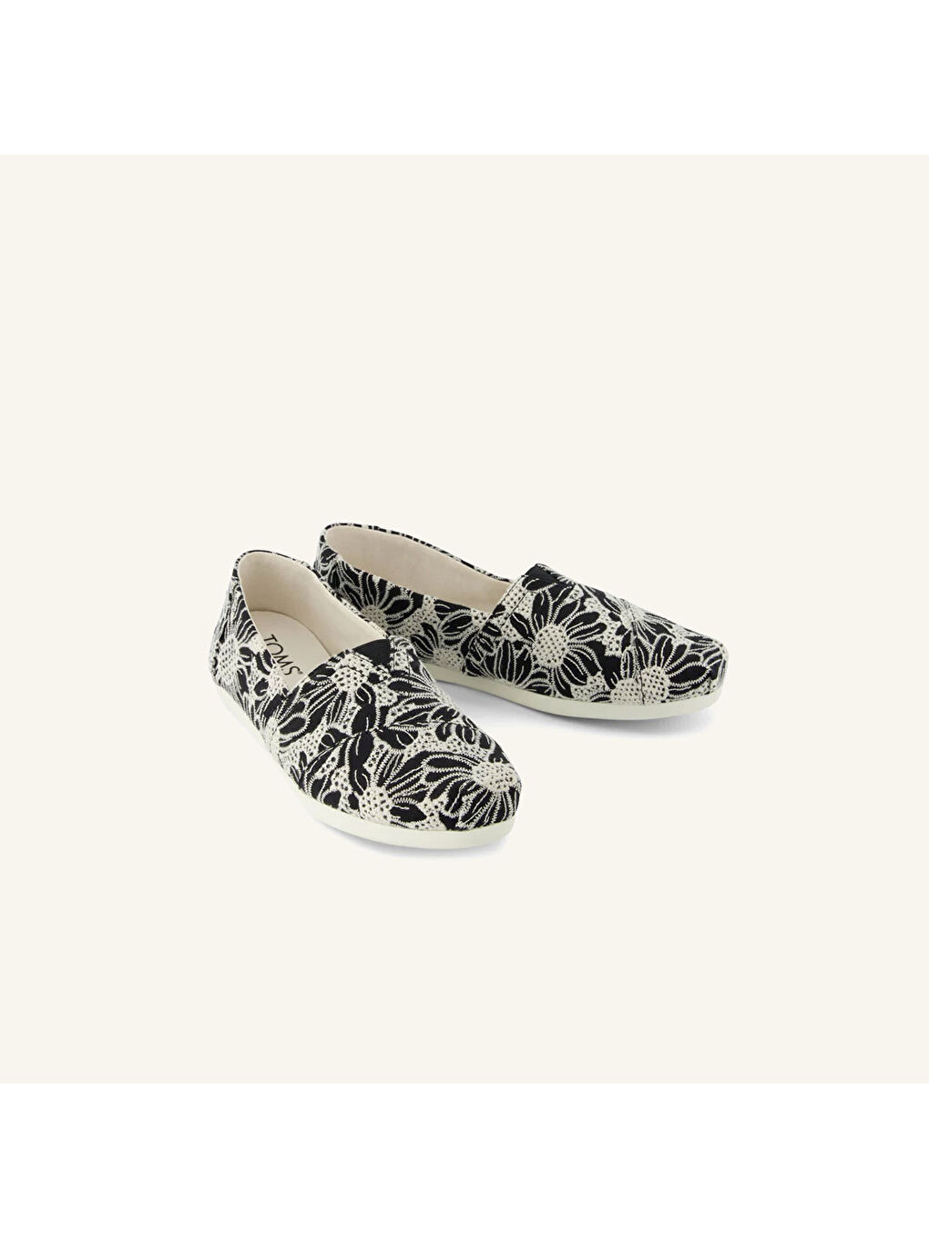 Siyah Kadın Espadril 10021888 10021932 Alpargata Classic Oversized Floral Eyelet-1