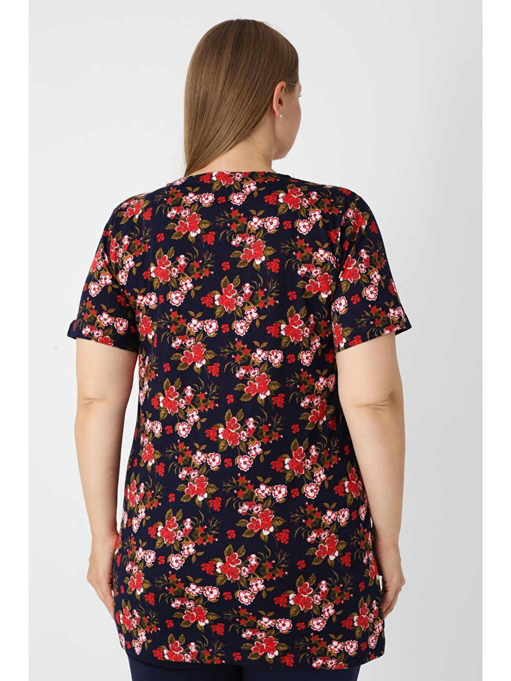 Lacivert Haki Desenli Kısa Kollu Kadın Büyük Beden Pamuklu T-shirt-3