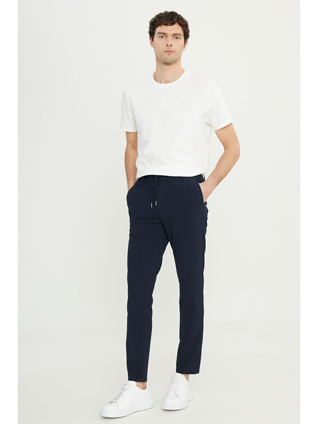 Erkek Lacivert Slim Fit Dar Kesim Beli Bağlamalı Yan Cepli Esnek Pantolon-1
