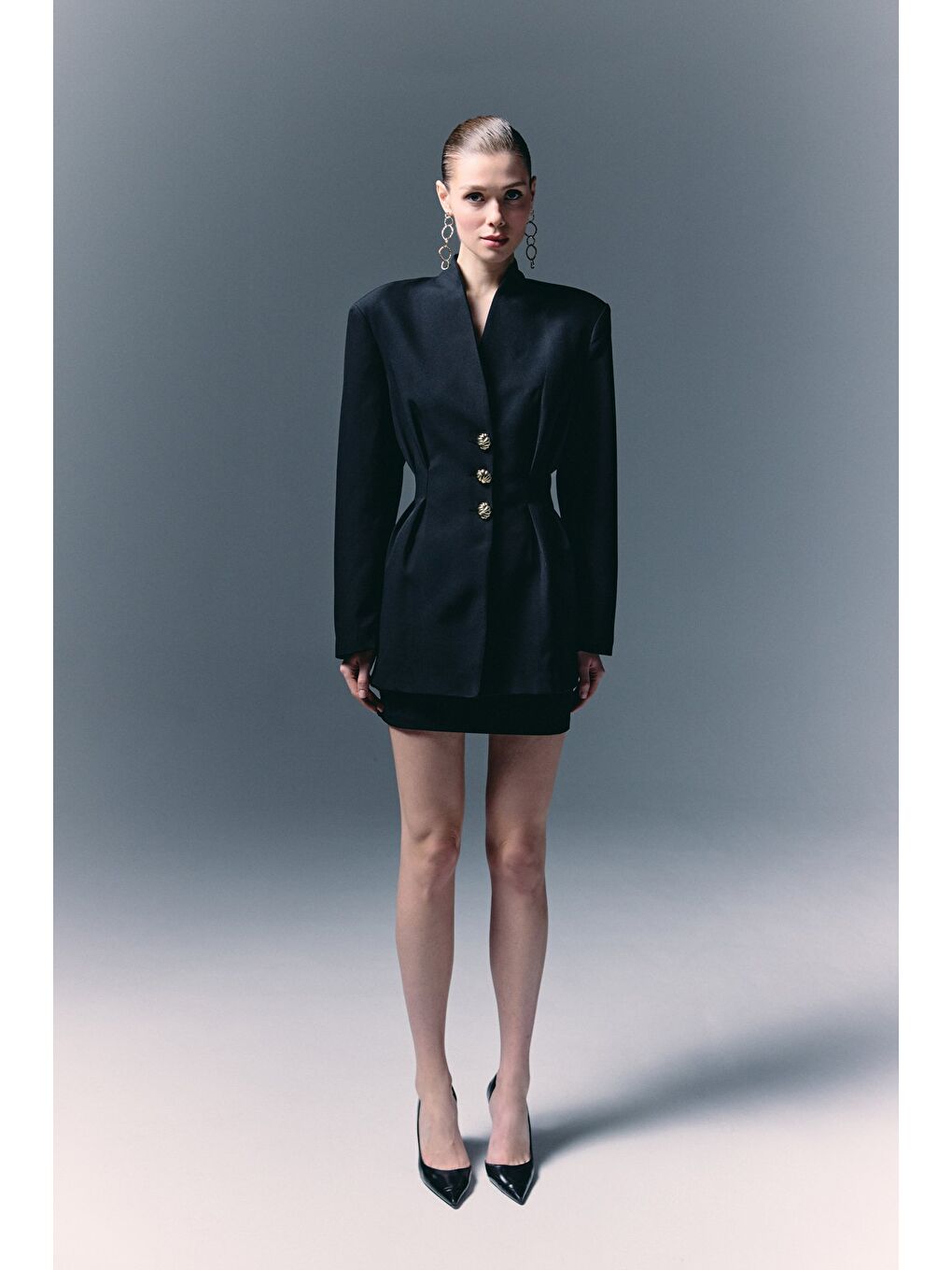 Gold Düğmeli Uzun Ceket - Siyah-4