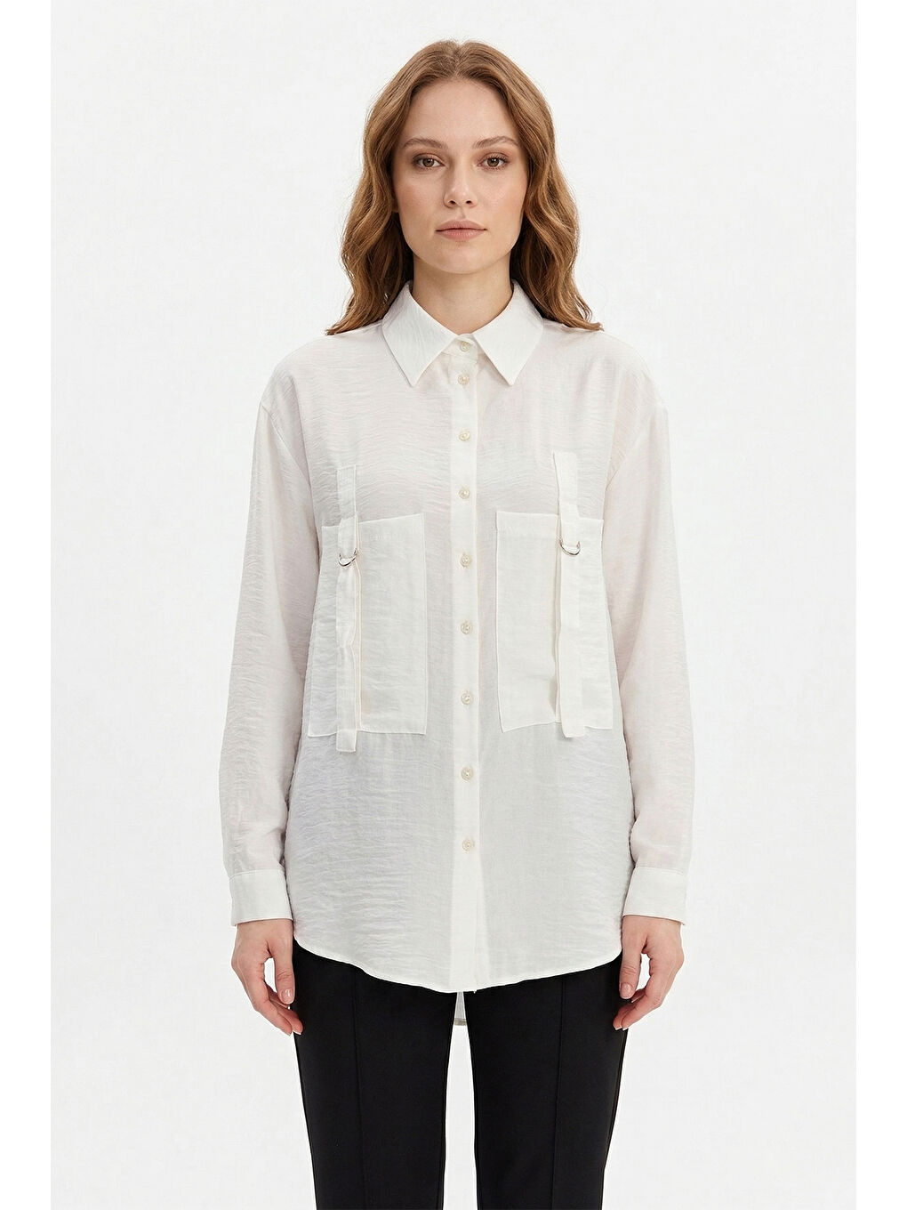Önden İki Cepli Toka Detaylı Gömlek 191 Ekru