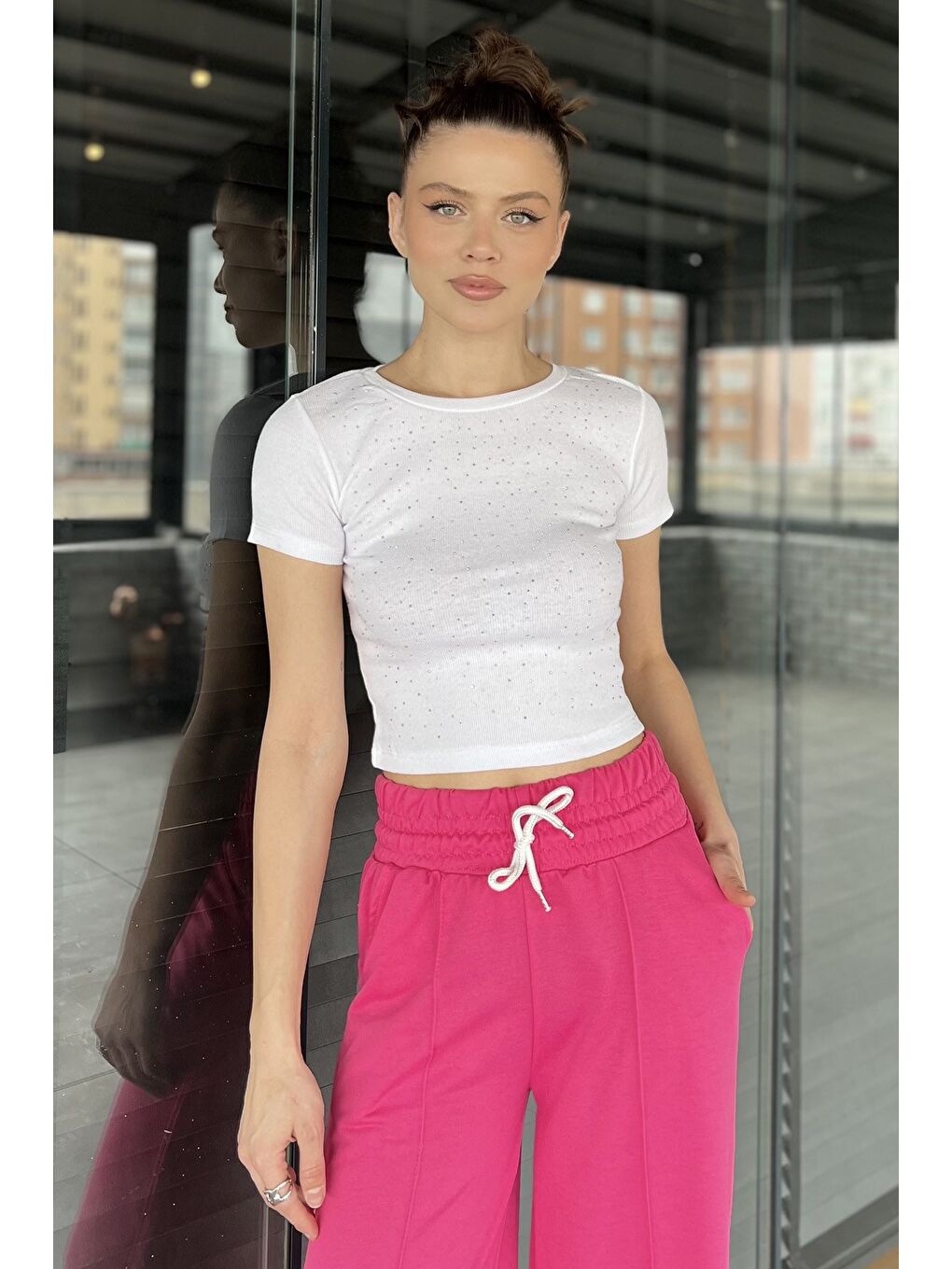 Beyaz Kadın Bisiklet Yaka Taşlı Kaşkorse Bluz