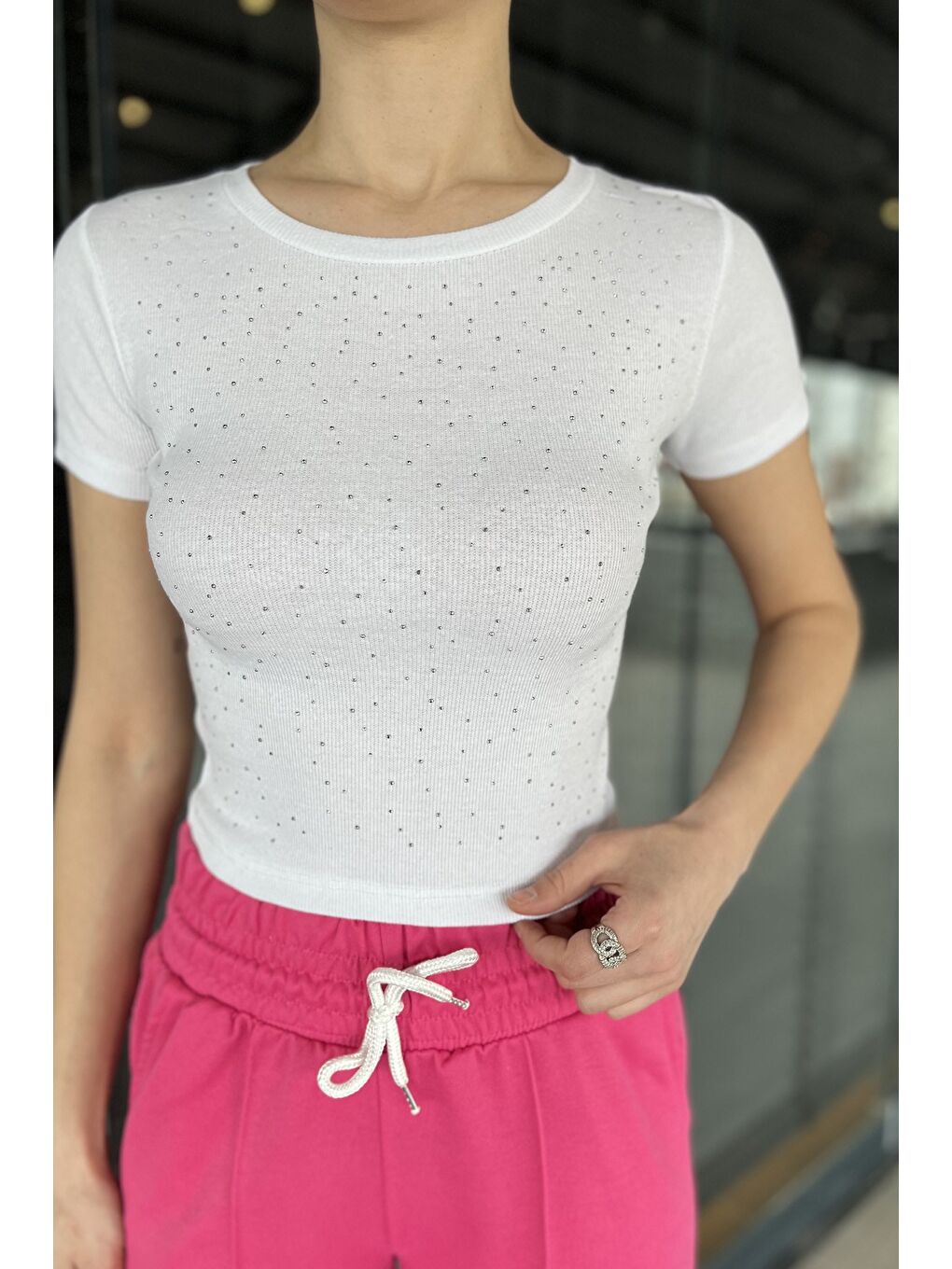 Beyaz Kadın Bisiklet Yaka Taşlı Kaşkorse Bluz-2