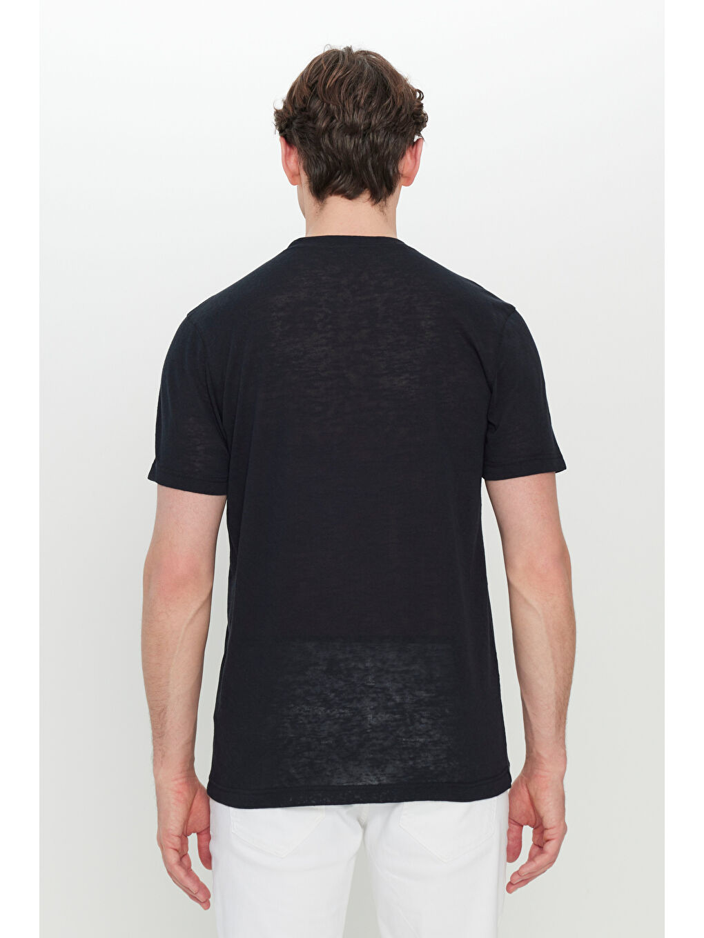 Erkek Siyah Pamuklu Slim Fit Dar Kesim Bisiklet Yaka Tişört-4